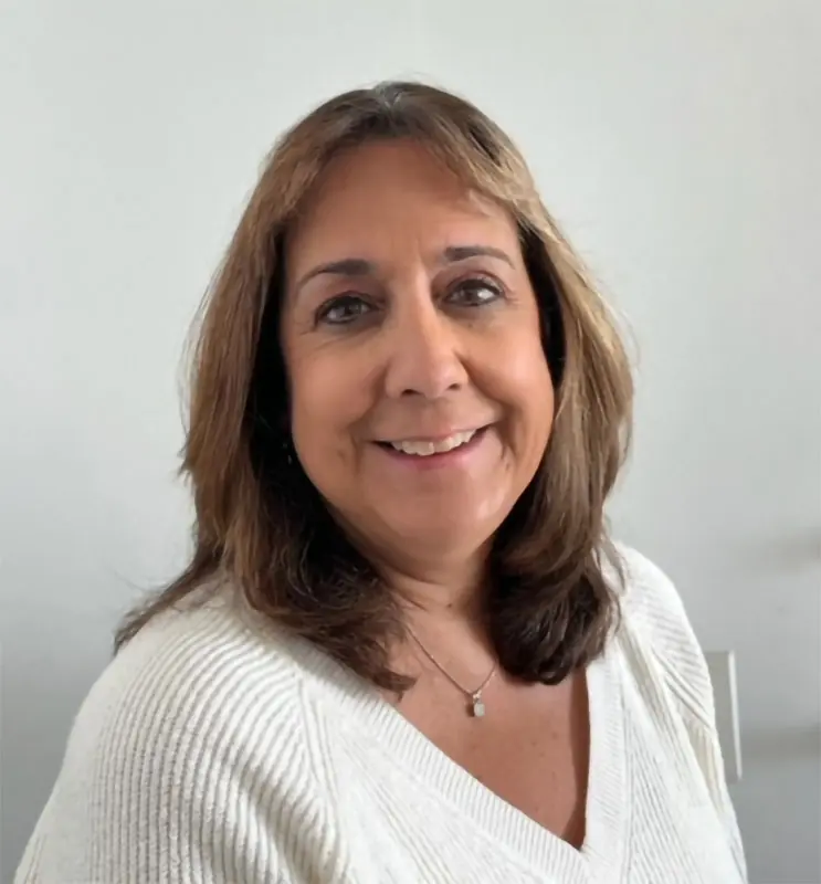 Sabina Silkwork headshot.