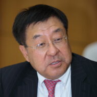 Stephen Kahng headshot.